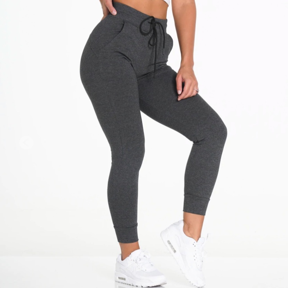 NVGTN charcoal relax joggers